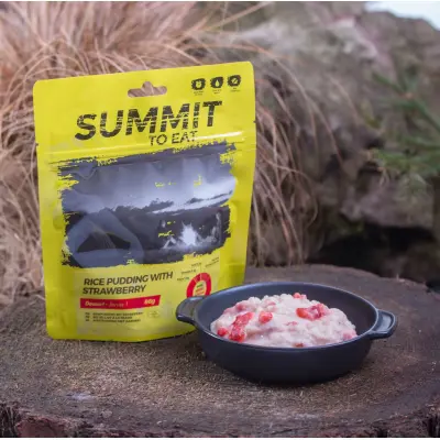 Summit To Eat Rice Pudding With Strawberry vandringsfrukost