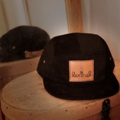 Lemmel Kaffe, keps Stigen