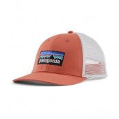 Patagonia P-6 Logo LoPro Trucker Hat Quartz Coral