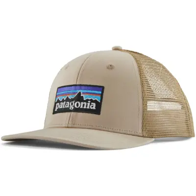Patagonia P-6 Logo Trucker Hat Oar Tan w/ Classic Tan