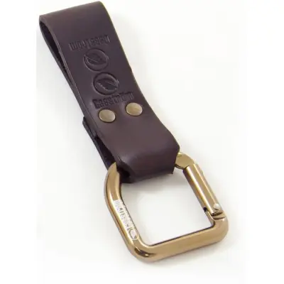 Casström No.3 Dangler Mörkbrun