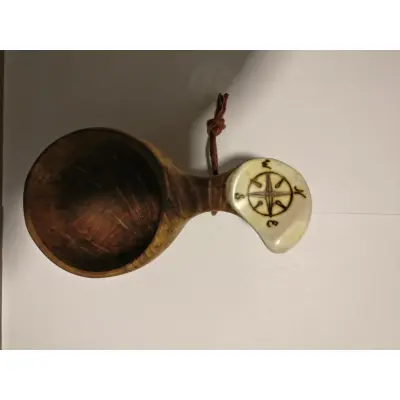 Pahkataide Kompassi-kuksa mugg