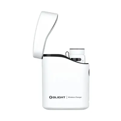 Ficklampa Olight Baton 4 Premium Edition - 1300 lm / 63 mm / Laddbar, Vit