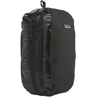 Patagonia Black Hole Cube Medium Black