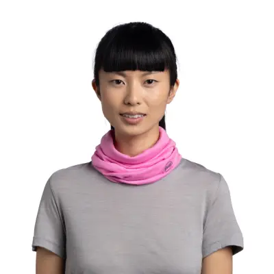 Buff Lightweight Merino Solid Fl Fuchsia