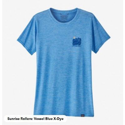 Patagonia W's Cap Cool Daily Graphic Shirt - Waters Sunrise Rollers: Vessel Blue X-Dye