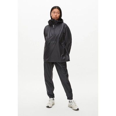 Röhnisch Cliff Rain Jacket