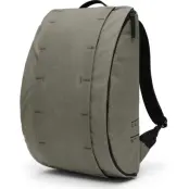 Db Hugger Base Backpack 15L Forest Green