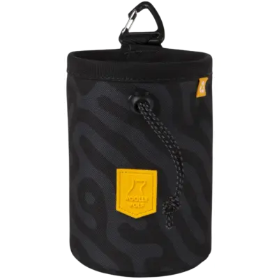 Woolly Wolf Roam Snack Bag Black Ripple