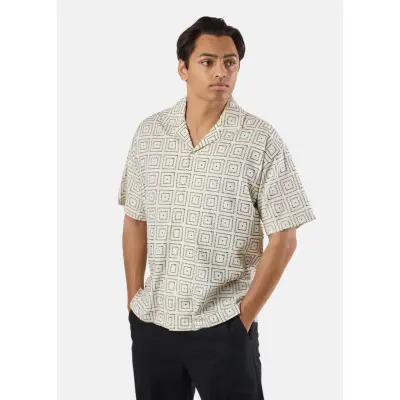 Resort Shirt Short Sleeve