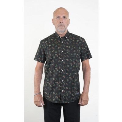 SQRTN Berry Shortsleeve Shirt Black