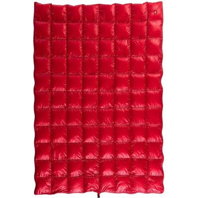 Pajak Quest Blanket Red