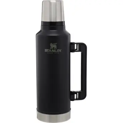Stanley Classic Bottle 1.9L Matte Black
