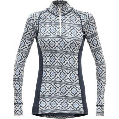 Ona Woman Half Zip Neck